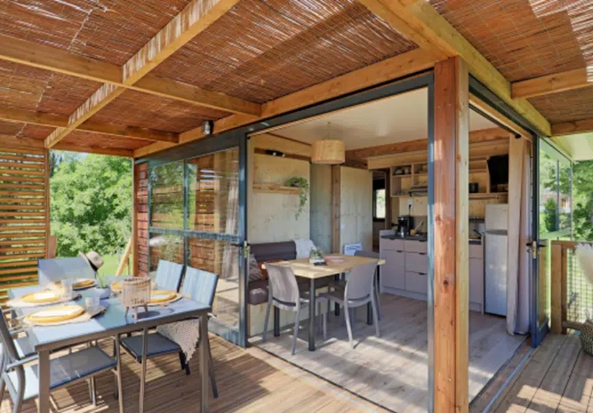 lodge et chalet dans les pyrénées domaine lapedagne arette